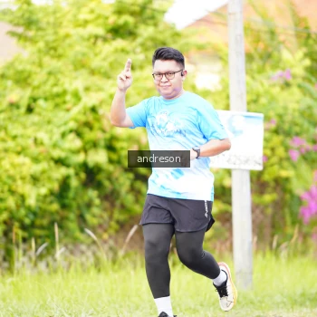 Runner Photo 3227057