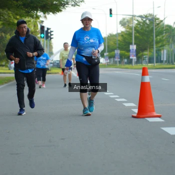 Runner Photo 3227089