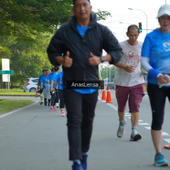 Runner Photo 3227130