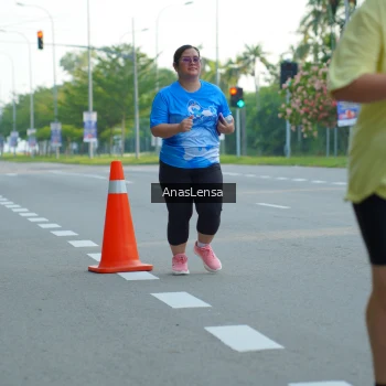 Runner Photo 3227483