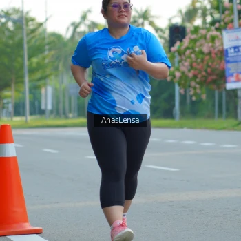 Runner Photo 3227540
