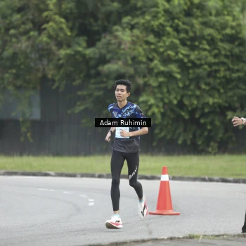 Runner Photo 3227587