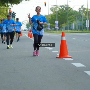 Runner Photo 3227607