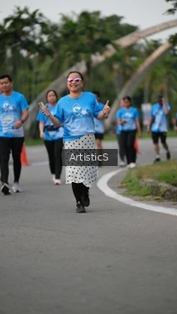 Runner Photo 3227876