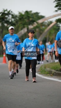 Runner Photo 3228073