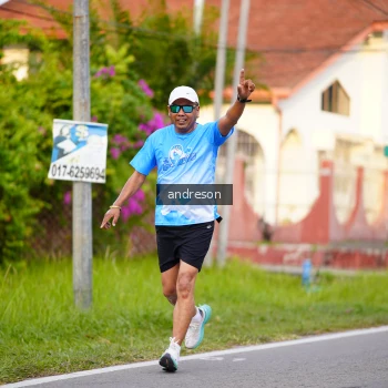 Runner Photo 3228159