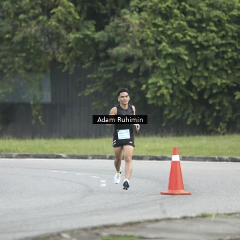 Runner Photo 3228242