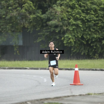Runner Photo 3228243