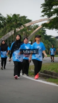 Runner Photo 3228331