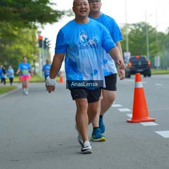 Runner Photo 3228343