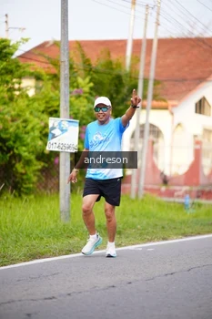 Runner Photo 3228386