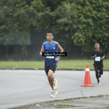 Runner Photo 3228443