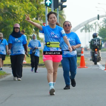 Runner Photo 3228529