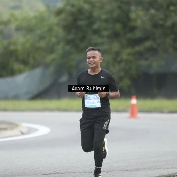 Runner Photo 3228640