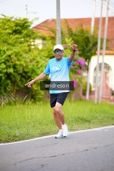 Runner Photo 3228655