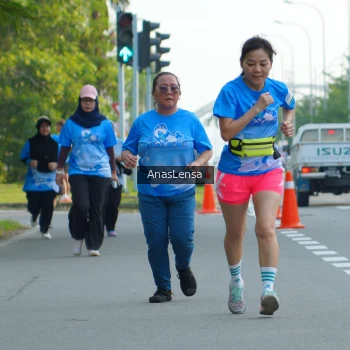 Runner Photo 3228711