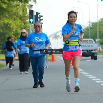 Runner Photo 3228737