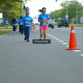 Runner Photo 3228744