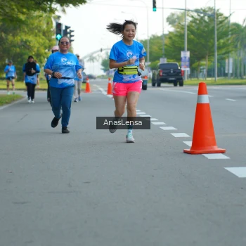 Runner Photo 3228748