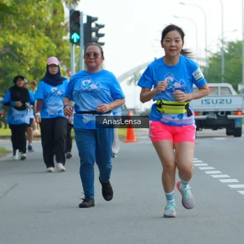 Runner Photo 3228749