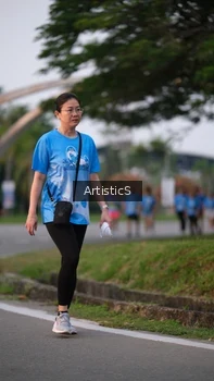 Runner Photo 3229003