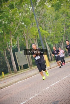 Runner Photo 3229036