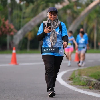 Runner Photo 3229073