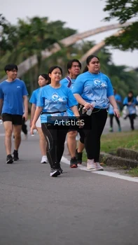 Runner Photo 3229160