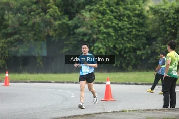 Runner Photo 3229354