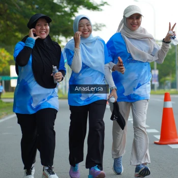 Runner Photo 3229357
