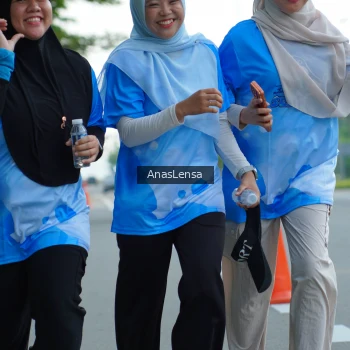 Runner Photo 3229370