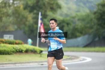Runner Photo 3229416