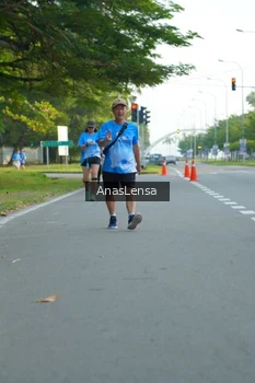 Runner Photo 3229464