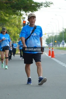 Runner Photo 3229475