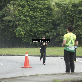 Runner Photo 3229496