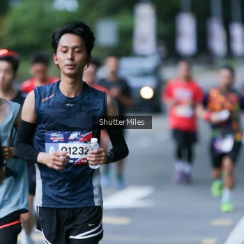 Runner Photo 32295
