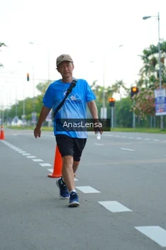 Runner Photo 3229584