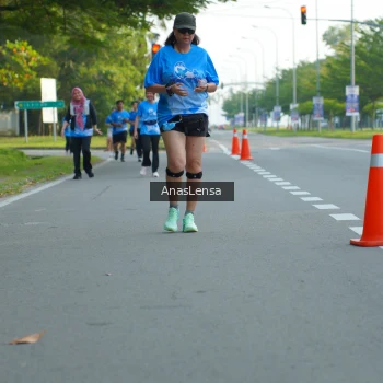 Runner Photo 3229591