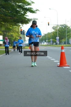 Runner Photo 3229658