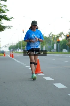 Runner Photo 3229717