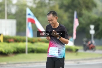 Runner Photo 3229756