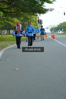 Runner Photo 3229962