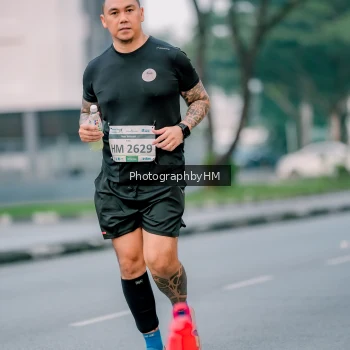 Runner Photo 3229998