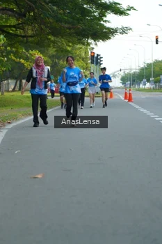 Runner Photo 3229999