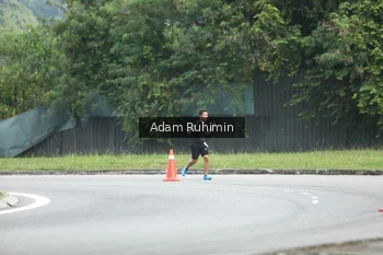 Runner Photo 3230058