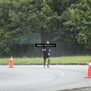 Runner Photo 3230067