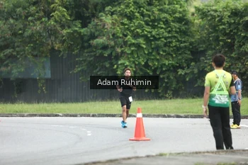 Runner Photo 3230083