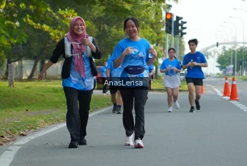 Runner Photo 3230094