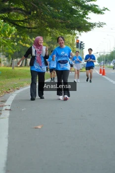 Runner Photo 3230104