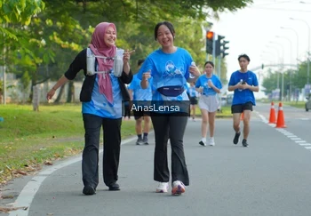 Runner Photo 3230105